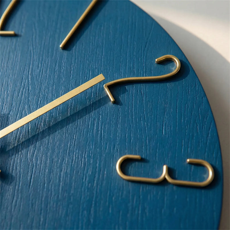 Moderne Runde Wanduhr - LuminoraClock