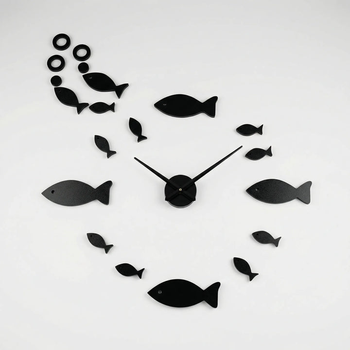 Moderne Spiegel-Wanduhr - Miraflow