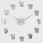 Moderne Wanduhr Mit Spiegeleffekt - DentiqueClock