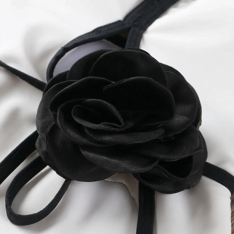 Neckholder-Badeanzug - Florisia