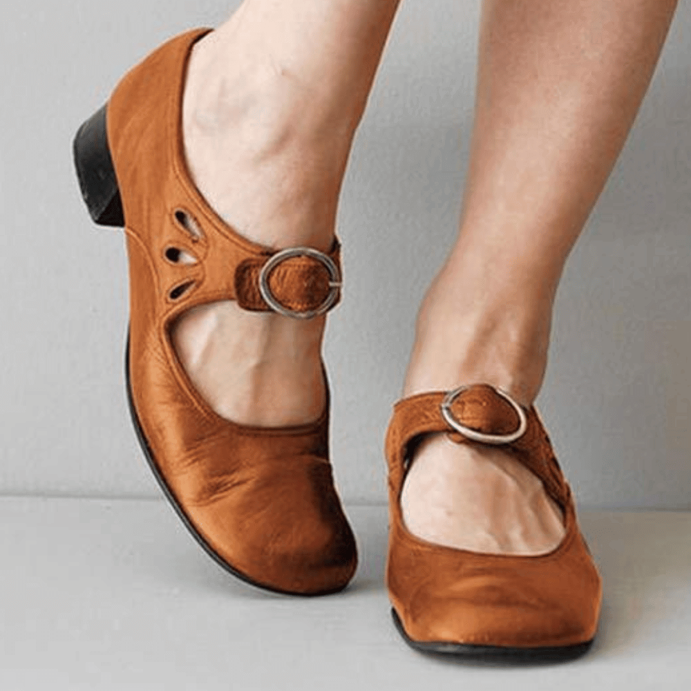Einzigartige und Bequeme Damen Ledersandale – Marisa