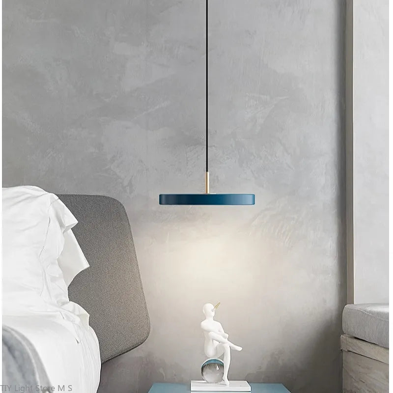 Skandinavische Hängeleuchte mit minimalistischem Design - Lyssa