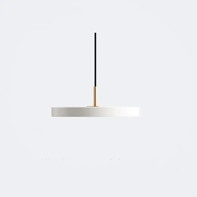 Skandinavische Hängeleuchte mit minimalistischem Design - Lyssa