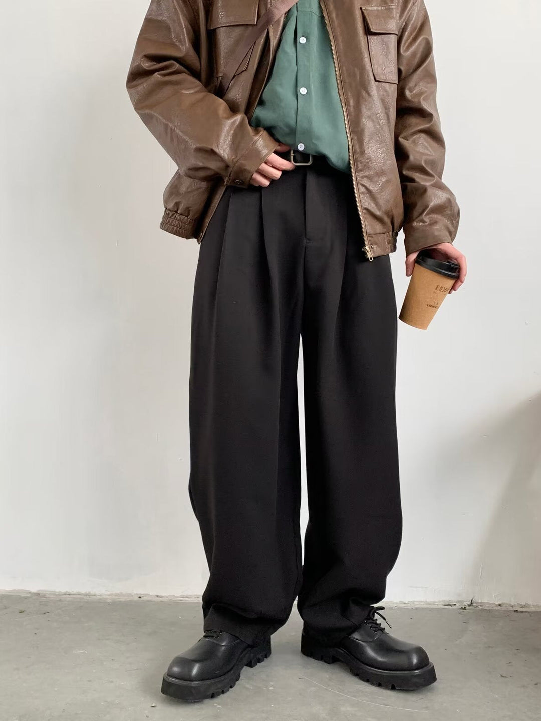 Weit geschnittene Herren Stoffhose – Laurin