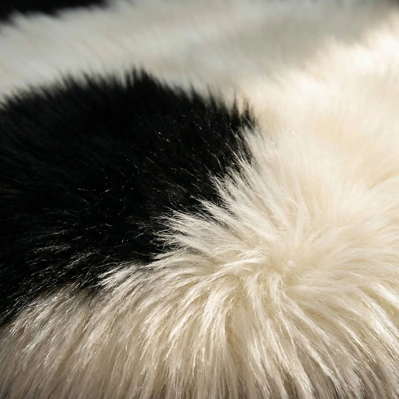 Plüschiger Deko-Teppich - Pandarooz