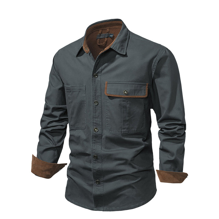 Stylisches Herrenhemd mit kontrastierenden Details – Ruben