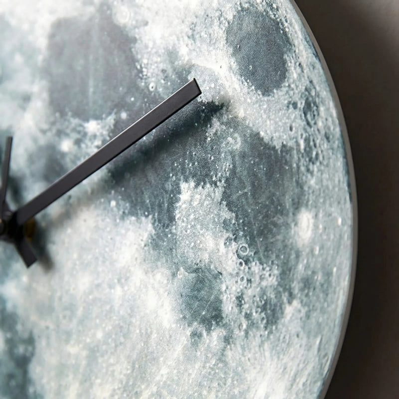 Runde Leuchtende Wanduhr - Moonveris