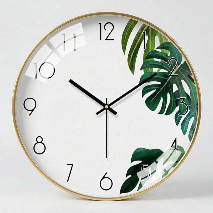 Runde Wanduhr Im Minimalistischen Stil - NordelleClocka