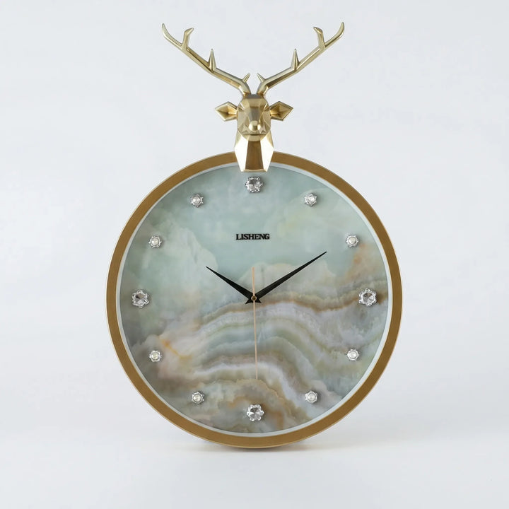 Runde Wanduhr Mit Hirschkopf-Detail - Auraldeer