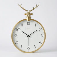 Runde Wanduhr Mit Hirschkopf-Detail - Auraldeer