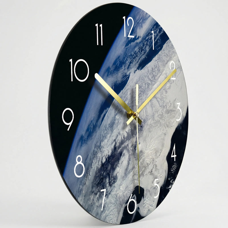 Runde Wanduhr Mit Weltraum-Motiv - Orbitara