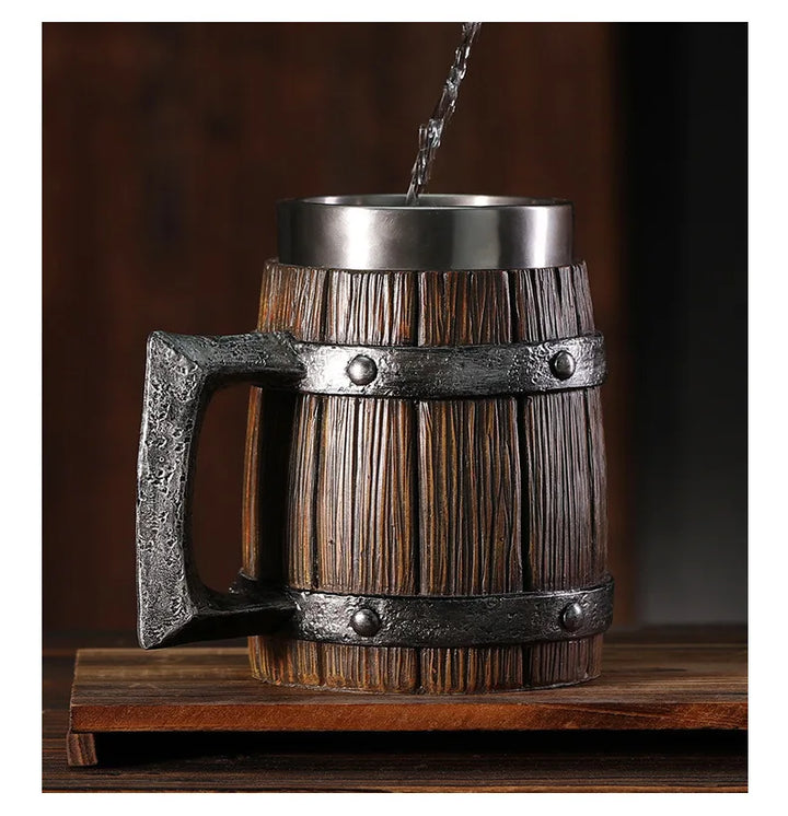 Hölzerner Bierkrug mit Edelstahleinsatz (600 ml) – EichenKrug Oktoberfest 2025