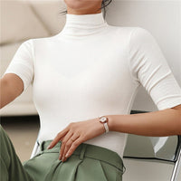 Nahtlose Damenrollkragenpullover mit schlanker Passform – Nina