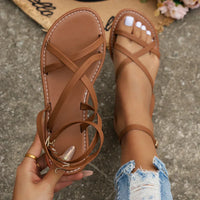 Stilvolle Ledersandalen mit zarten Riemchen – Mirella