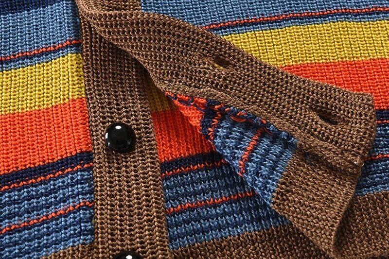 Herren Strick-Cardigan mit Colourblock und geometrischem Muster – Leandro