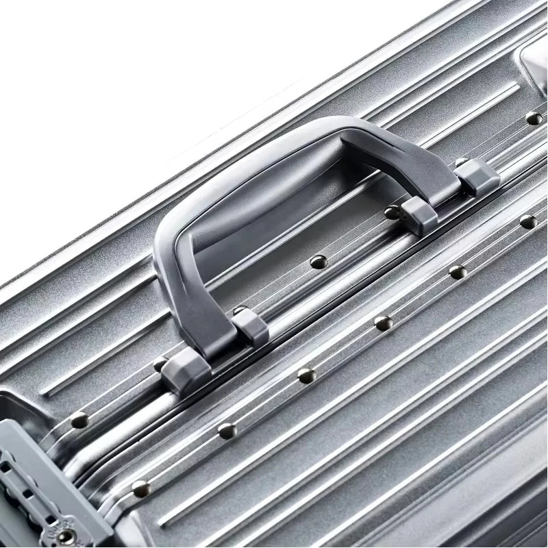 Aluminium-Magnesium-Hartschalenkoffer – Ljubljana