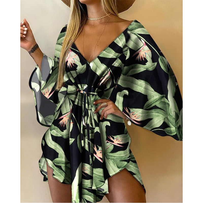 Mini-Kleid mit Fledermausärmeln – Marit