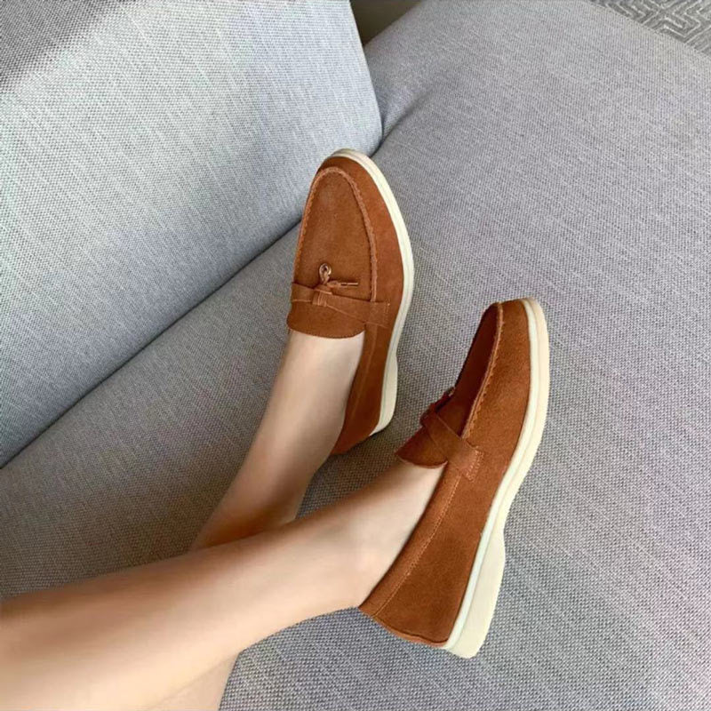 Bequeme Mokassins mit Schlossdetail - Isabella