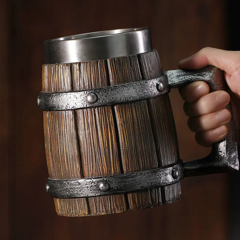 Hölzerner Bierkrug mit Edelstahleinsatz (600 ml) – EichenKrug Oktoberfest 2025