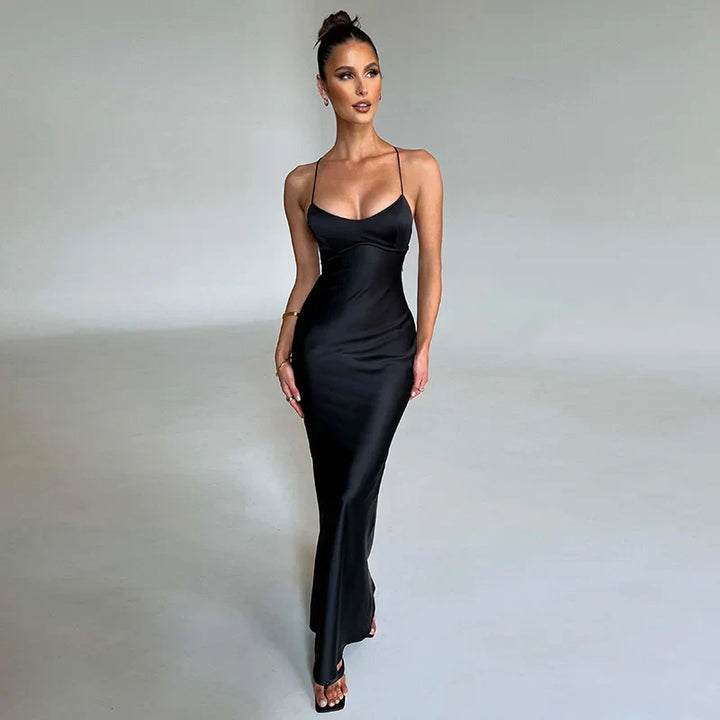 Einfache Maxi-Kleid mit Seitenschlitzen – Nayla