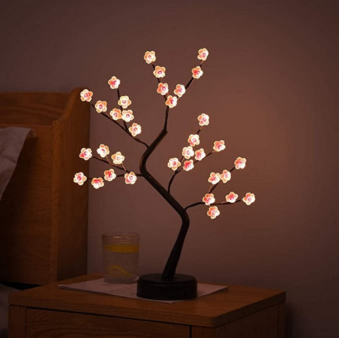 Beleuchteter Pflaumenbaum - LumiPlum