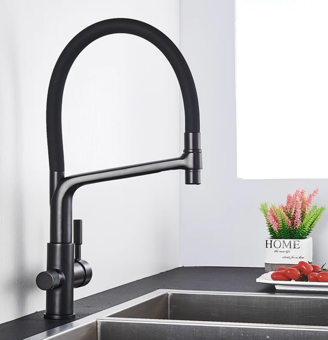 Küchenarmatur mit Doppel-Auslauf und Wasserfiltration – PureFlow Duo