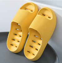 Antypoślizgowe i miękkie kapcie łazienkowe unisex – Noah