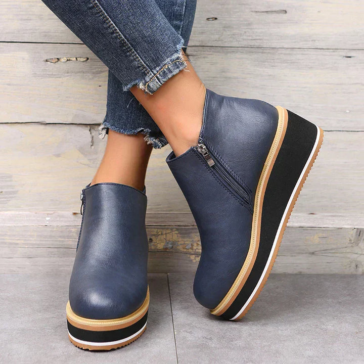 Stilvoller Herbst-Keilabsatz-Stiefel – Mila