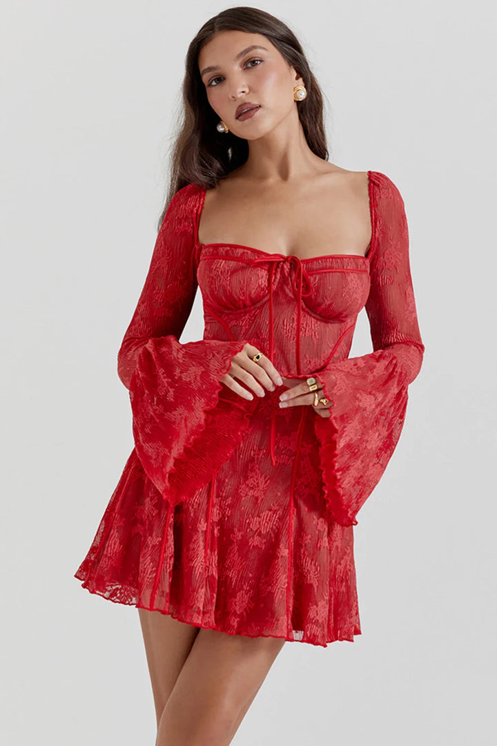 Mini-Kleid mit langen Ärmeln und Spitze – Yelina