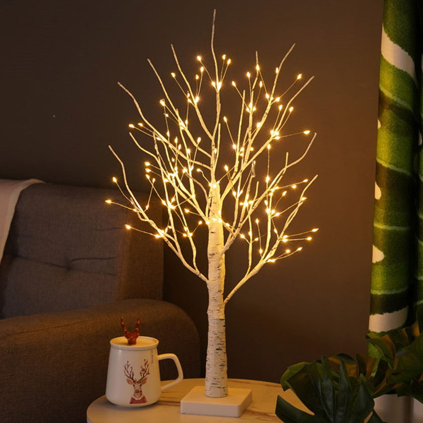 Erleuchtete skandinavische Birke - LumiBirch