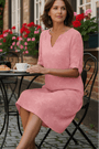 Sommerkleid Mit V-Ausschnitt Und Lockerem Schnitt - Ilayda