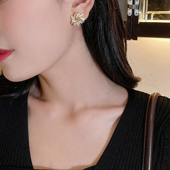 Stud-Ohrringe Mit Blütenform - SakuraJewelry