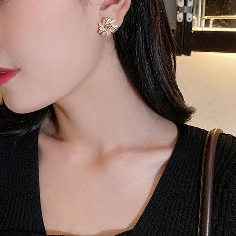 Stud-Ohrringe Mit Blütenform - SakuraJewelry
