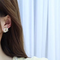 Stud-Ohrringe Mit Blütenform - SakuraJewelry