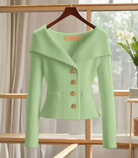 Taillierte Kurze Strickjacke - Cosima