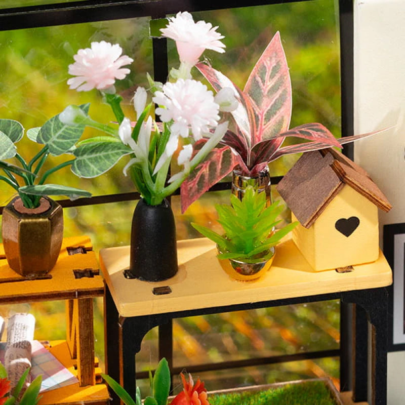 Miniatur DIY Gartenhaus Bausatz – BloomHaus