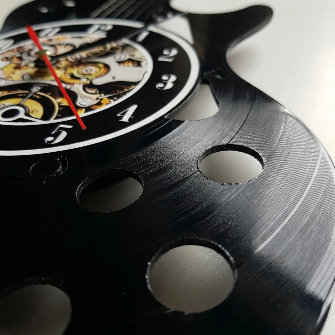 Wanduhr In Gitarrenform - Vinoluxe