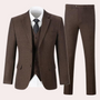 Brauner Herrenanzug mit Weste und Krawatte, elegantes Business-Outfit, dreiteiliges Set