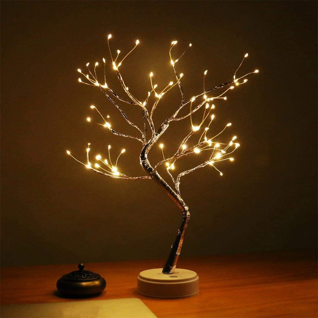 Stimmungsvoller beleuchteter Baum - LumaTree