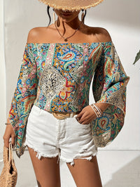 Off-Shoulder Bluse mit geometrischem Druck – Noémie