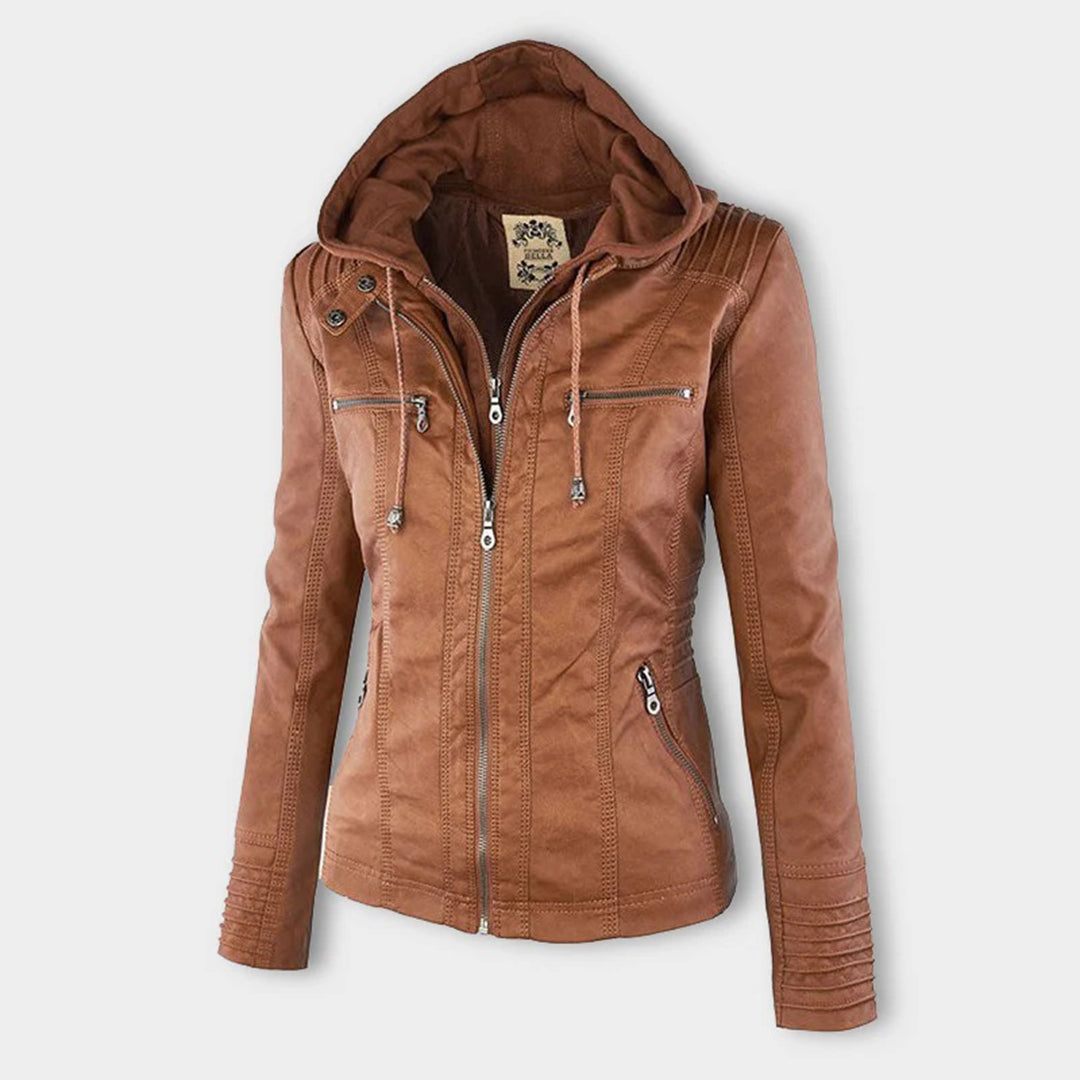 Damen Lederjacke braun mit Kapuze, Reißverschlüssen, modisch, Herbstmode, Freizeitkleidung.