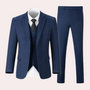 Dunkelblauer Herrenanzug, dreiteilig, mit Weste und Krawatte, elegantes Business-Outfit.