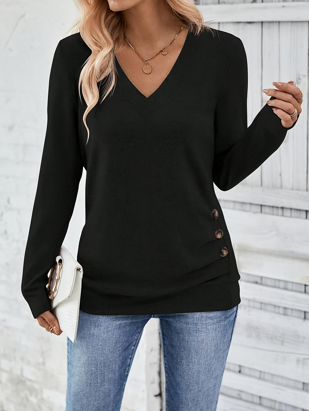 Damenpullover mit V-Ausschnitt und Knopfdetail – Iris