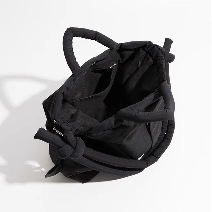 Einzigartige Puffer-Handtasche mit trendigem Volumen - Riva