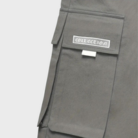 Graue Cargohose mit Taschen, Baumwolle, Herrenmode, urbaner Stil, lässige Bekleidung.
