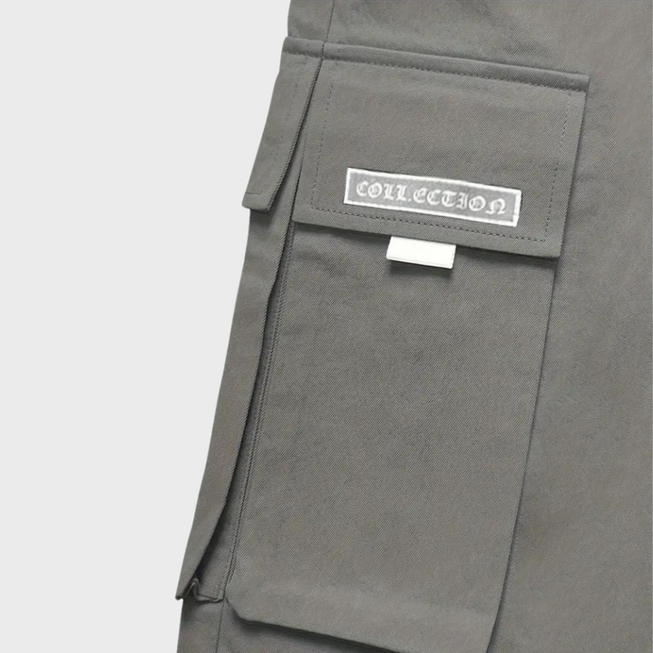 Graue Cargohose mit Taschen, Baumwolle, Herrenmode, urbaner Stil, lässige Bekleidung.