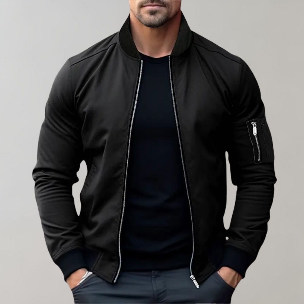 Schwarze Herren-Bomberjacke, Reißverschluss, modisch, lässig, Baumwolle, Herbstmode.
