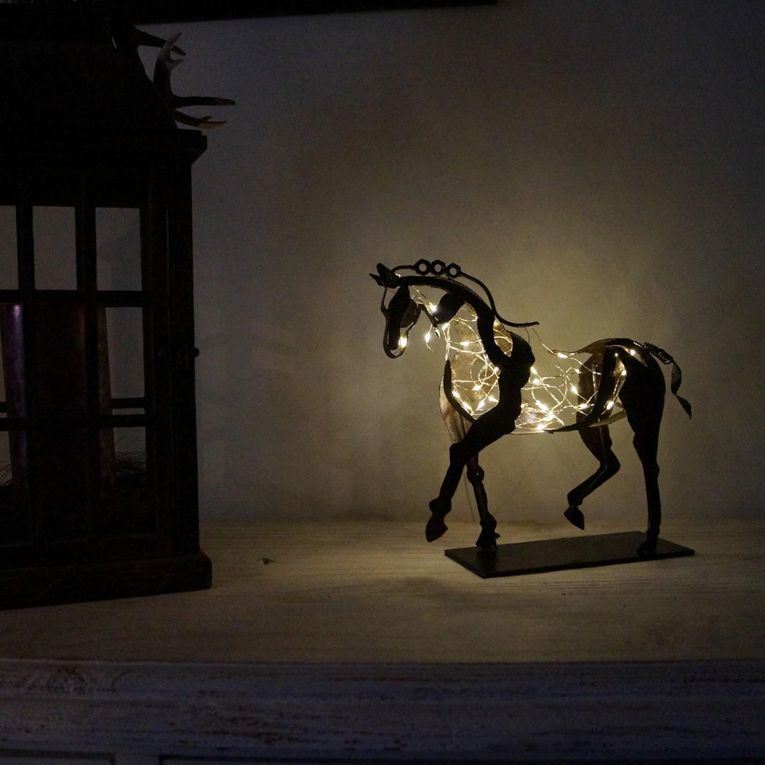 Handgefertigte Pferdefigur – Ferro