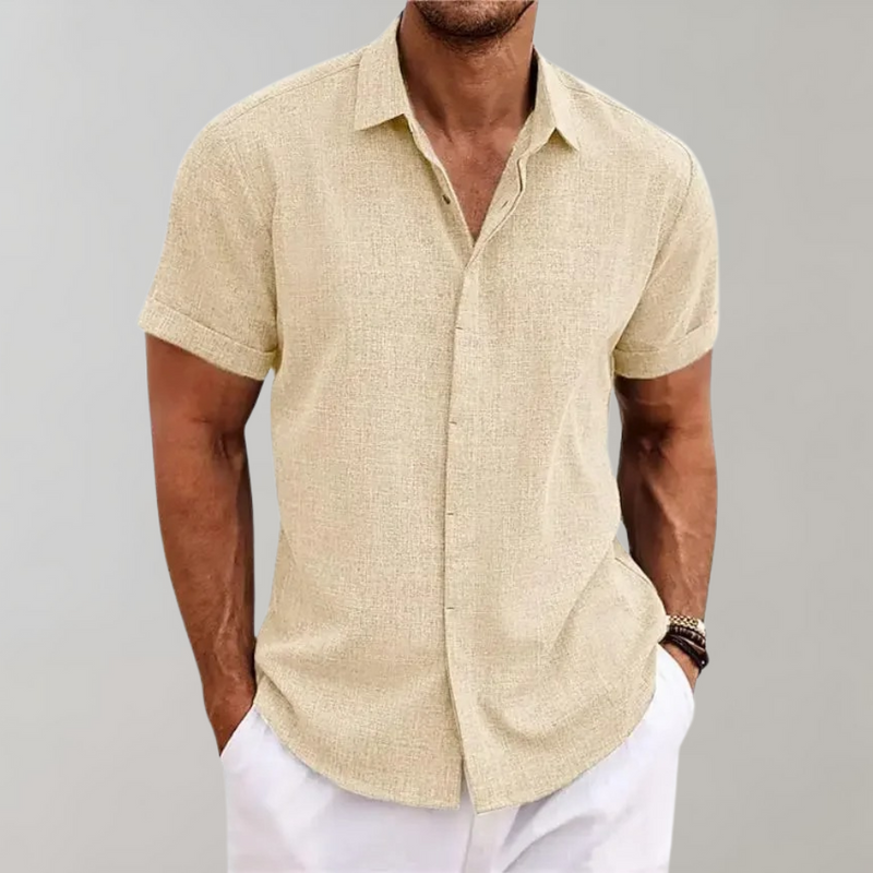 Herrenhemd beige Leinen kurzarm, lässig, Sommermode, atmungsaktiv, eleganter Look.