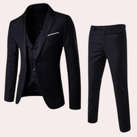 Schwarzer Herrenanzug, dreiteilig, Slim Fit, aus Polyester, ideal für formelle Anlässe.